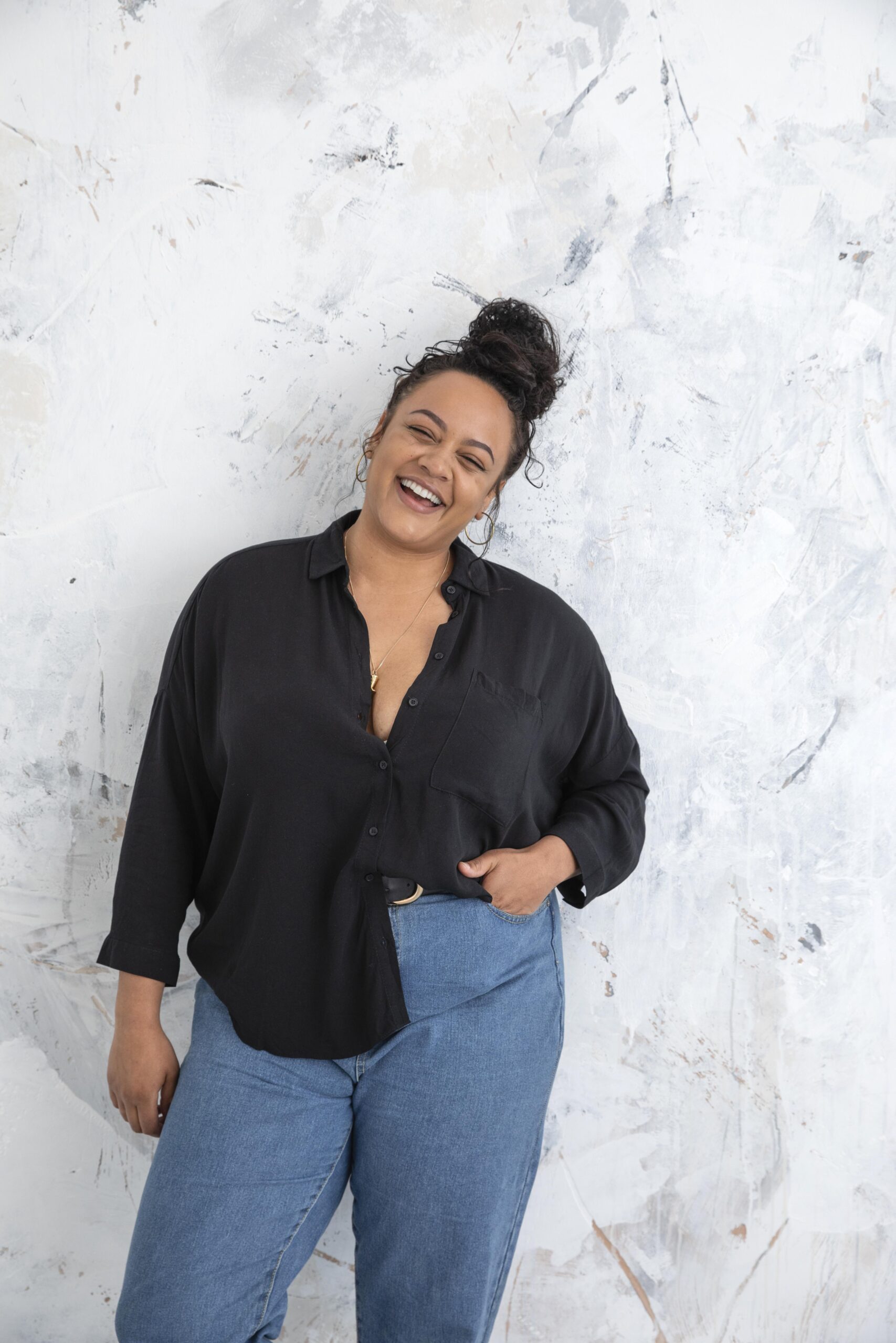 confident woman supporting body positivity